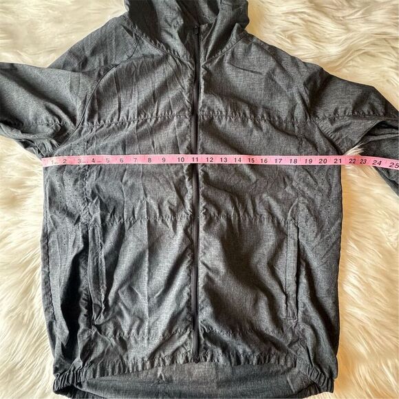 Isaora Men's Gray Packable Lightweight Shell Jacket Windbreaker Rain Hooded S - Picture 7 of 11